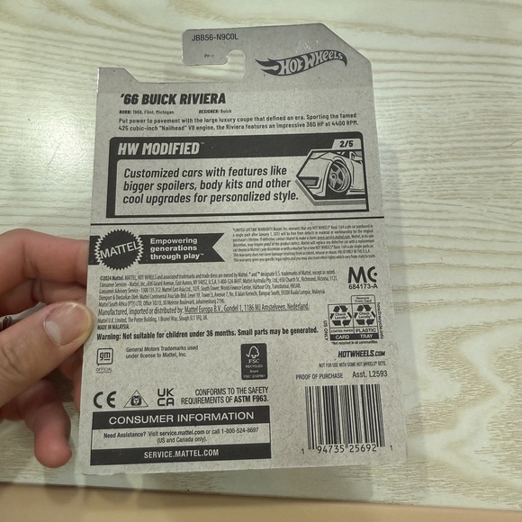 Hot Wheels '66 Buick Riviera HW Modified Series 50/250 - Picture 3 of 3